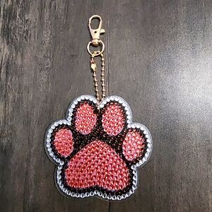 Sparkling Paw Print Keychain